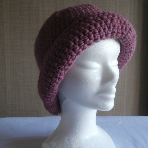 Bonnet slouchy au crochet, chapeau en laine fait main, accessoire