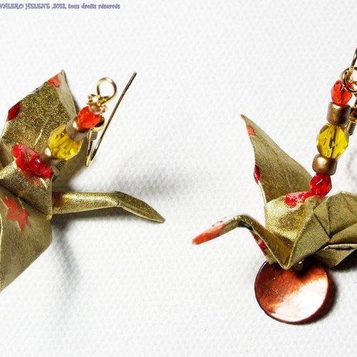 Boucles d'oreilles grues dorées ,papier  japonais,origami