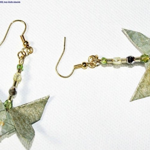 Boucles d'oreilles  papillons vert doré ,japonais,origami