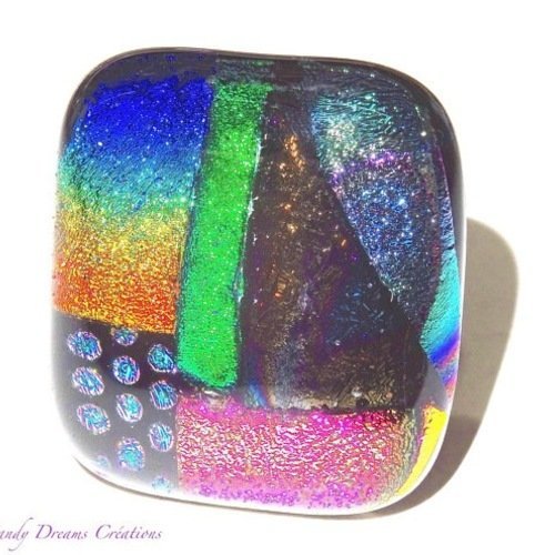 Bague verre dichroïque multicolore brillant ,lumineuse, fait main,pièce unique