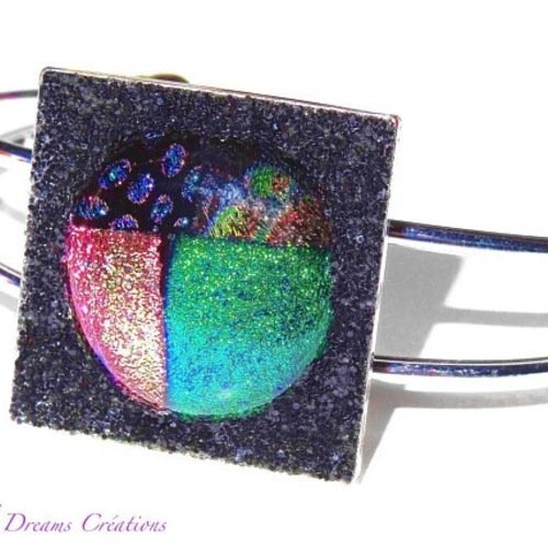 Bracelet lumineux cabochon en verre dichroïque multicolore ,vert foncé, rose,fait main,pièce unique,base argenté rigide