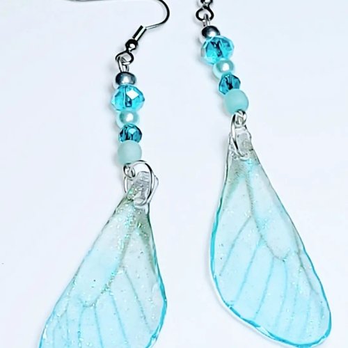 Boucles d'oreilles ailes de papillon féeriques bleues
