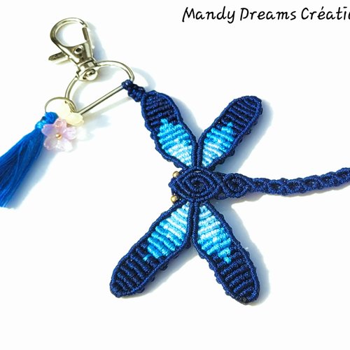 Bijoux de sac ,porte-clefs libellule bleue en macramé