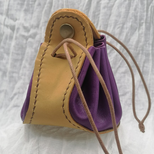 Bourse cuir cousue main