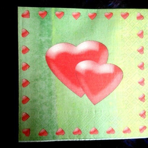 Serviette papier/napkin  "cœur, st valentin" 