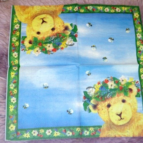 Serviette papier/napkin "ours teddy, abeille, couronne de fleurs"