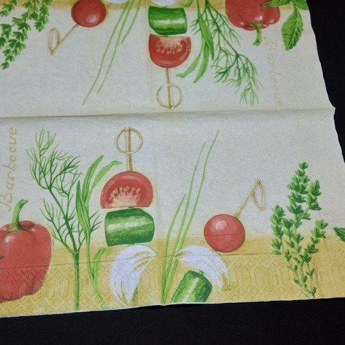 Serviette papier/napkin  légume "poivrons, tomates, brochettes barbecue"