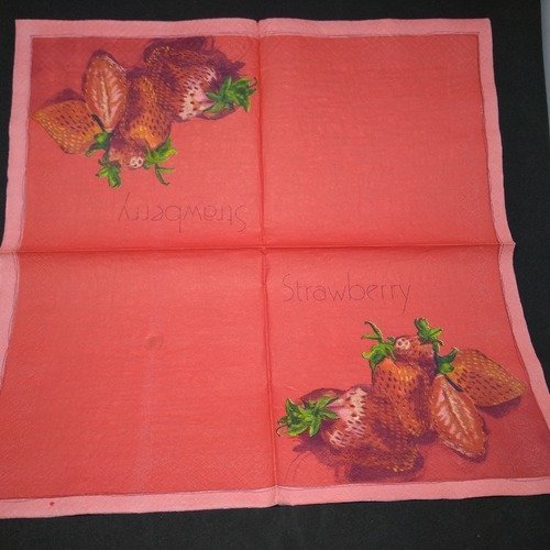 Serviette papier/napkin   "fraises" 