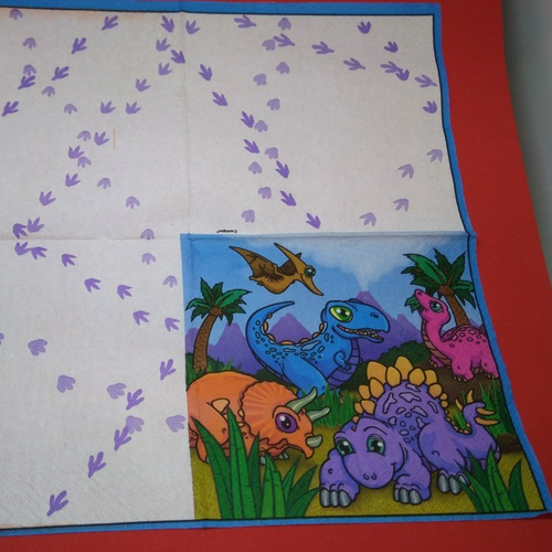 Serviette papier/napkin: enfant  "les bébés dinosaures" 