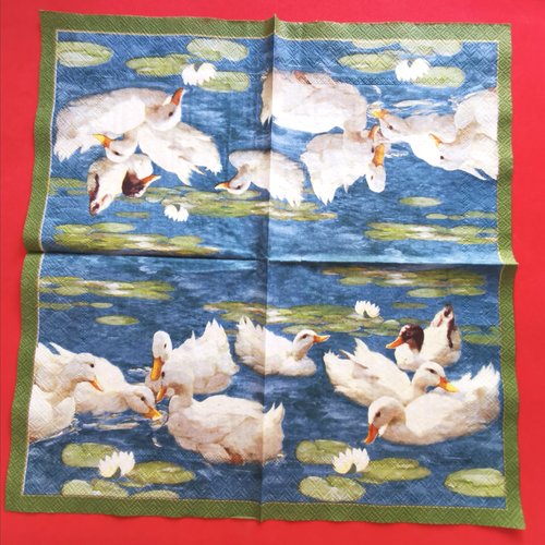 Serviette papier/napkin : "canards blancs, étang, feuilles et fleurs de nénuphar"