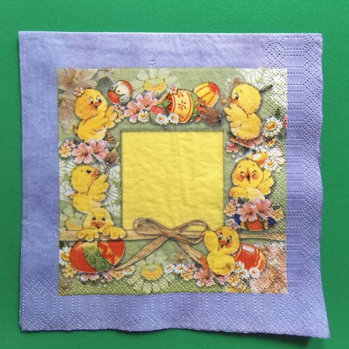 Serviette papier/napkin : "poussins, œufs de pâques, fleurs, raphia"