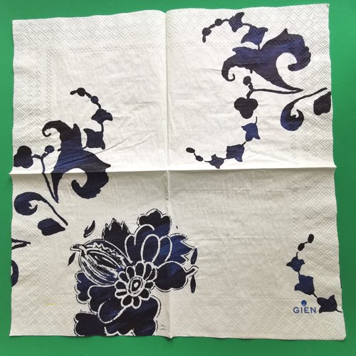 Serviette papier/napkin: faïencerie  gien france "indigo", grosse fleur et feuilles stylisées