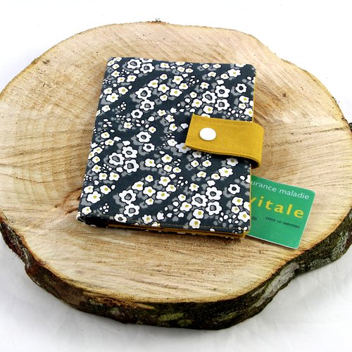 Pochette médicale,étui rangement papiers santé, papier ordonnances ,ordonnancier, carte vitale, santé, pharmacie