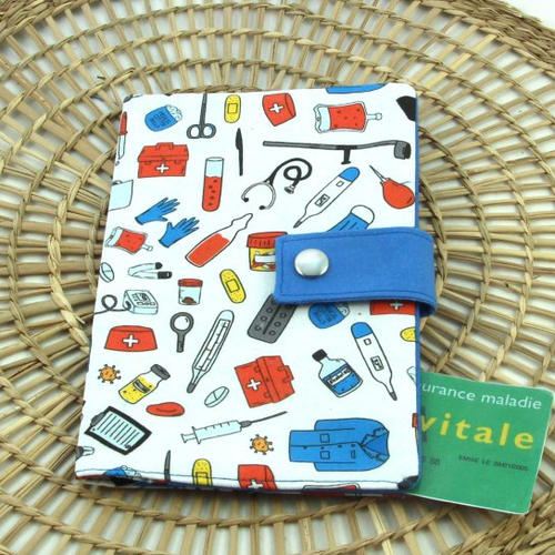 Pochette médicale, étui rangement papiers santé, papier ordonnances ,ordonnancier, carte vitale, santé, pharmacie