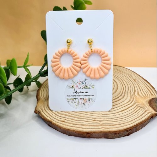 Boucles d'oreille femme, boucles légères en pâte polymère, boucles fait main ton pêche