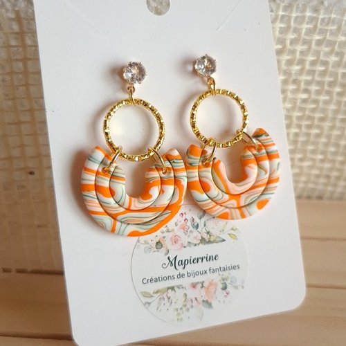 Boucles d'oreille femme en pâte polymère et acier inoxydable marbré vert orange blanc