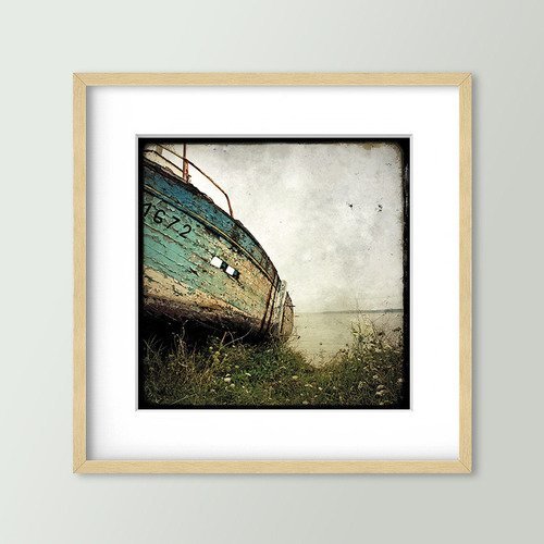 Epave de bateau #02 - bretagne - impression d'art 30x30cm - signé et numéroté