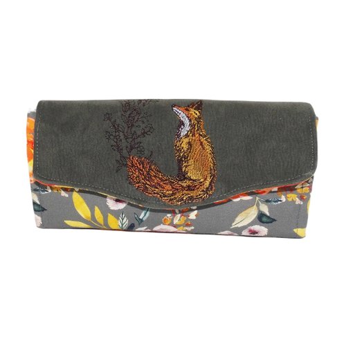 Grand portefeuille brodé pour femme, en faux cuir gris et tissu gris avec des fleurs colorées, broderie renard