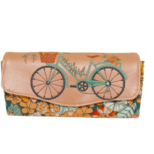 Grand portefeuille brodé femme, faux cuir orange nacré broderie vélo, tissu vertn avec des fleurs, couleurs printanière