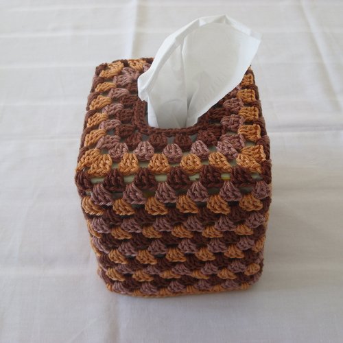 Housse boîte à mouchoirs, forme carrée, "marron"