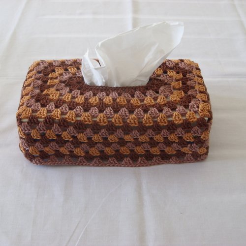 Housse boîte à mouchoirs, forme rectangulaire "marron"