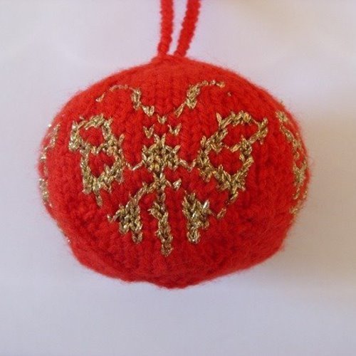 Boule de noël au tricot "rouge et doré" 