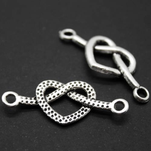 Lot de 2 breloques connecteurs "coeur pointillé" en métal argenté effet vieil argent 