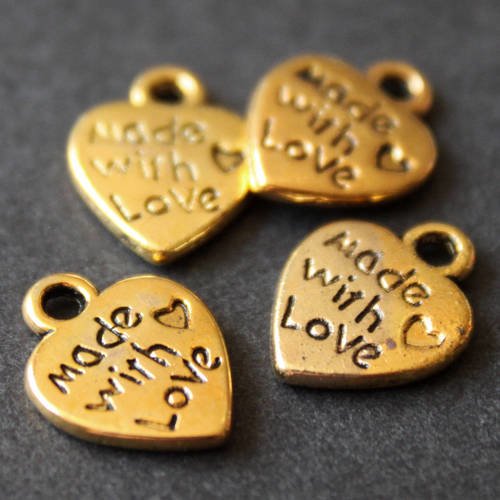 Lot de 6 breloques coeur en métal doré "made with love" 