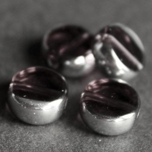 5 perles palets rondes 10 mm en verre couleur lie-de-vin et tour argenté 