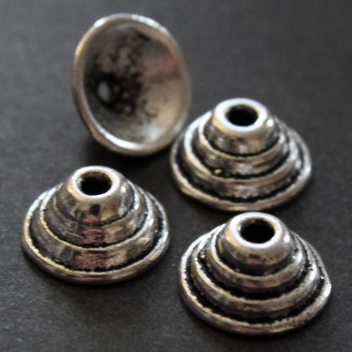 Lot de 6 coupelles cônes 10 mm en métal argenté ---
