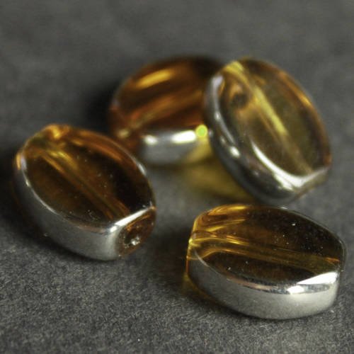 5 perles palets ovales 12 mm en verre couleur miel et tour argent 