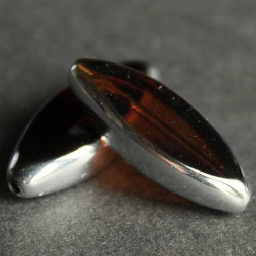 2 perles palets ovales 30 mm en verre couleur ambre et tour argenté 