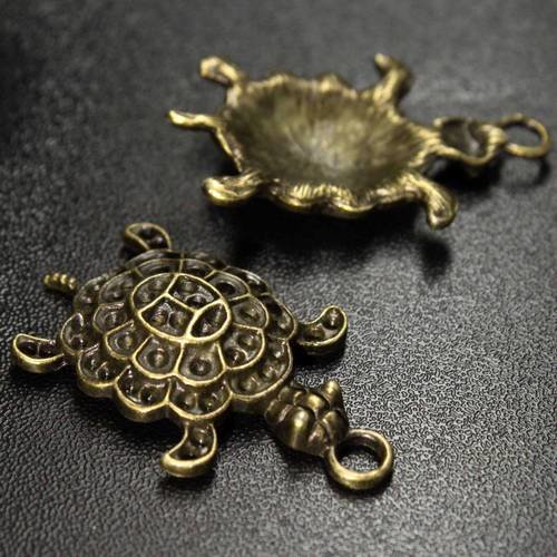 Breloque pendentif " tortue "en métal bronze avec emplacements 