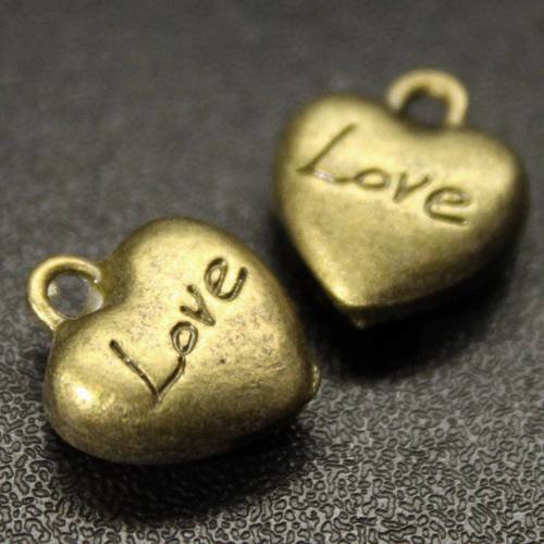 Lot de 2 breloques "coeur love" en métal bronze 
