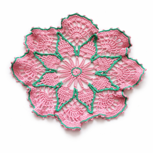 Napperon au crochet coeur de sakura