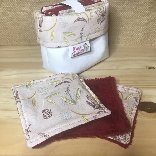 Panière et ses 10 lingettes démaquillantes lavables en vieux rose