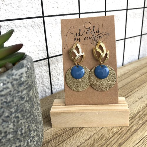 Clous d'oreilles tulipe dorés avec sequin émaillé bleu denim