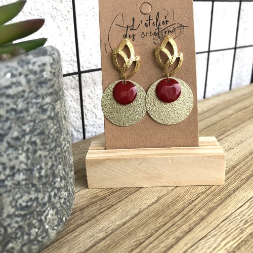 Clous d'oreilles tulipe dorés avec sequin émaillé rouge