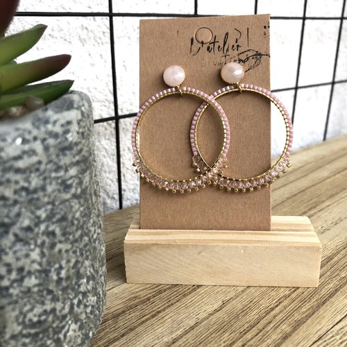 Clous d'oreilles en métal doré avec cabochon quartz