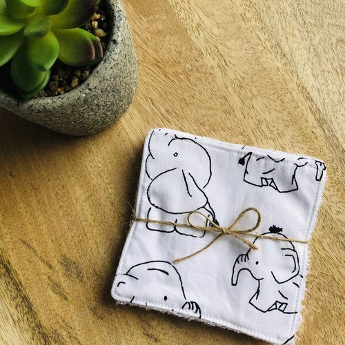 Lingettes en coton et éponge bambou motifs éléphants noir