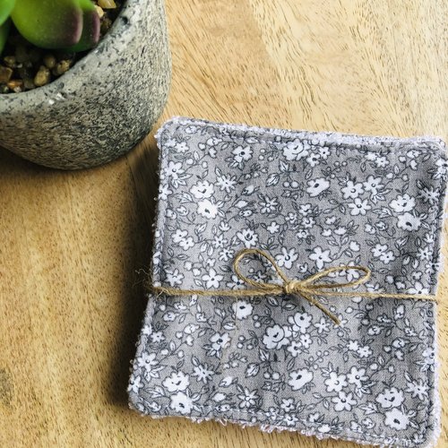 Lingettes en coton et éponge bambou motifs fleuris