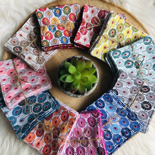 Lingettes en coton et éponge bambou motifs plumes de paon
