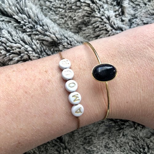 Bracelet / jonc en métal doré à l'or fin avec cabochon blue stand stone