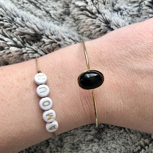Bracelet / jonc en métal doré à l'or fin avec cabochon agate noir
