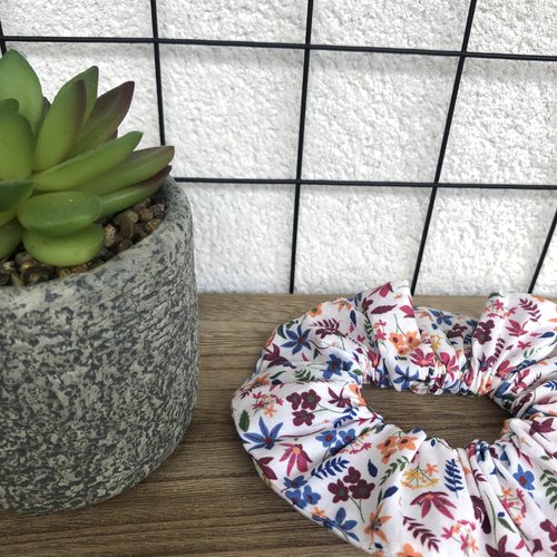 Chouchou en coton cousu main motifs fleuris