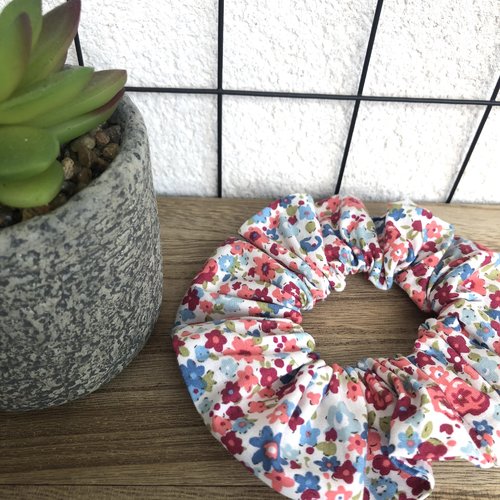 Chouchou en coton cousu main motifs fleuris