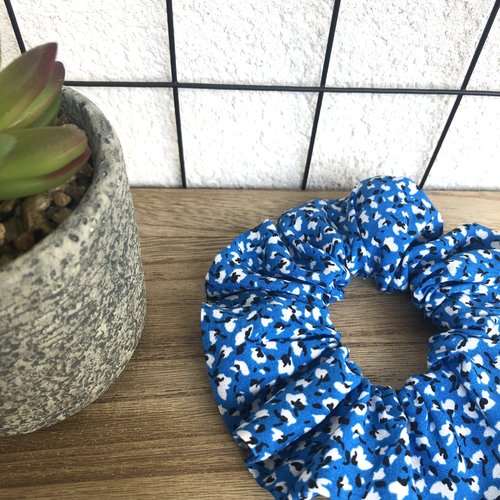 Chouchou en coton cousu main motifs fleuris