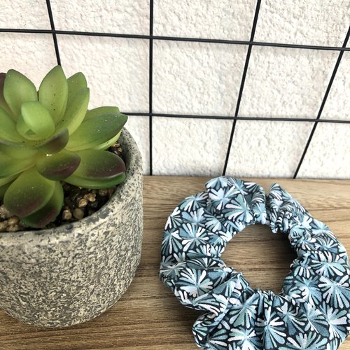 Chouchou en coton cousu main motifs fleuris