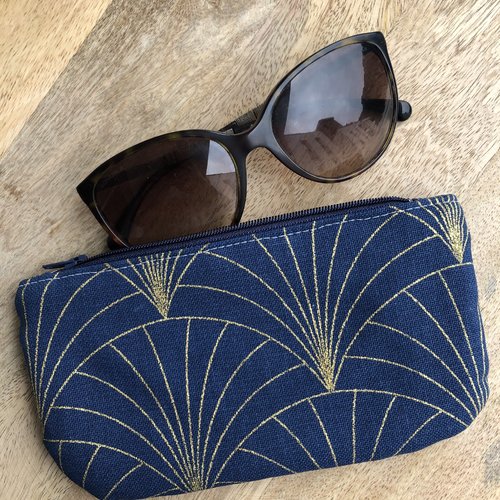 Trousse / étui à lunettes en toile de coton motifs éventails dorés fond marine