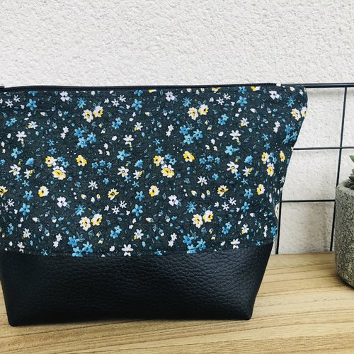 Pochette / trousse taille s en simili cuir et coton fleuri